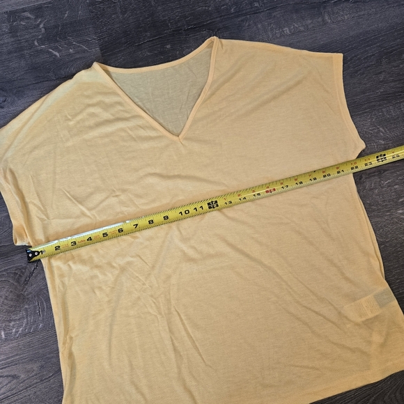 Boxy Top - Picture 3 of 6